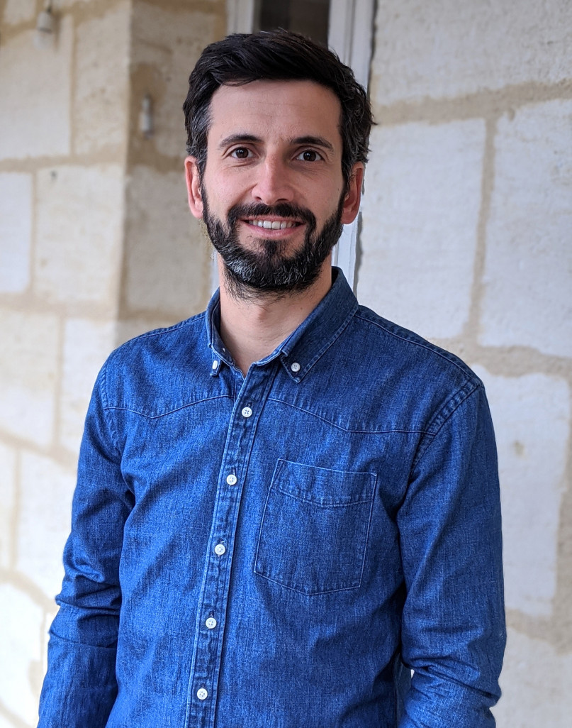 © : MicroDon «Nous sommes une entreprise de l'ESS, Économie sociale et solidaire, avec une mission d'intérêt général. En 2020, nous avons collecté 8 millions d'euros de dons, et l'entreprise, qui compte 27 salariés, a réalisé un chiffre d'affaires de 1,7 million d'euros», explique Mathieu Jubré, associé, directeur marketing et développement de MicroDon.