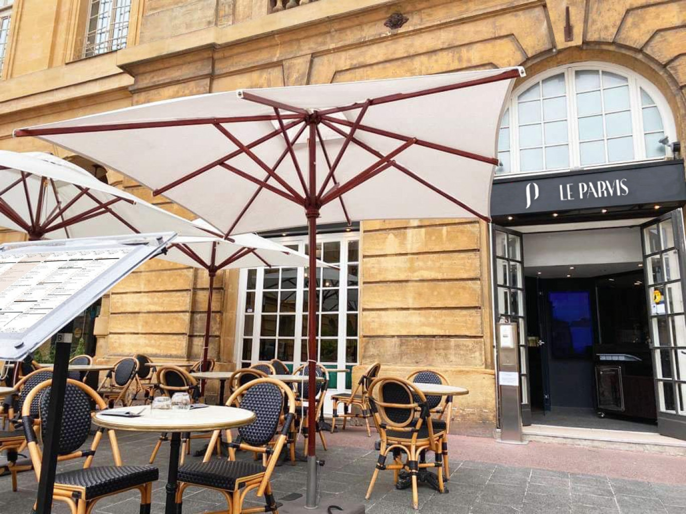 Le Parvis : un nouveau restaurant s’implante à Metz
