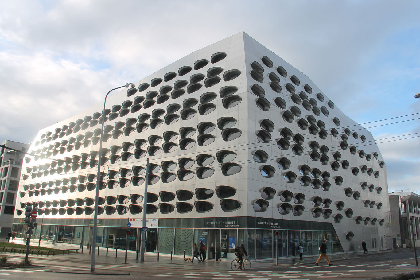 D’après la dernière enquête de BNP Parisbas Real Estate sur le marché régional de bureaux, Nancy et Metz se distinguent par des hausses successives de leurs volumes de transactions au cours du premier semestre.