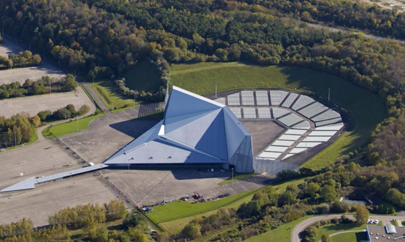 © : Métropole du Grand Nancy La mutation du Zénith du Grand Nancy est aujourd’hui terminée. Après plus de deux ans de travaux et plus de 10 000 000 € d’investissement, l’infrastructure événementielle entend s’afficher comme une place incontournable du secteur.