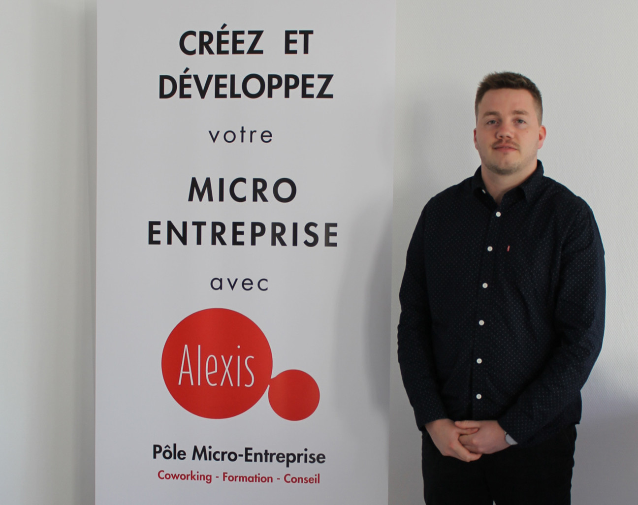 Benjamin Grosjean, co-animateur du pôle micro-entreprise situé à la Fabrique des Possibles, avenue du Général Leclerc à Vandœuvre-lès-Nancy.