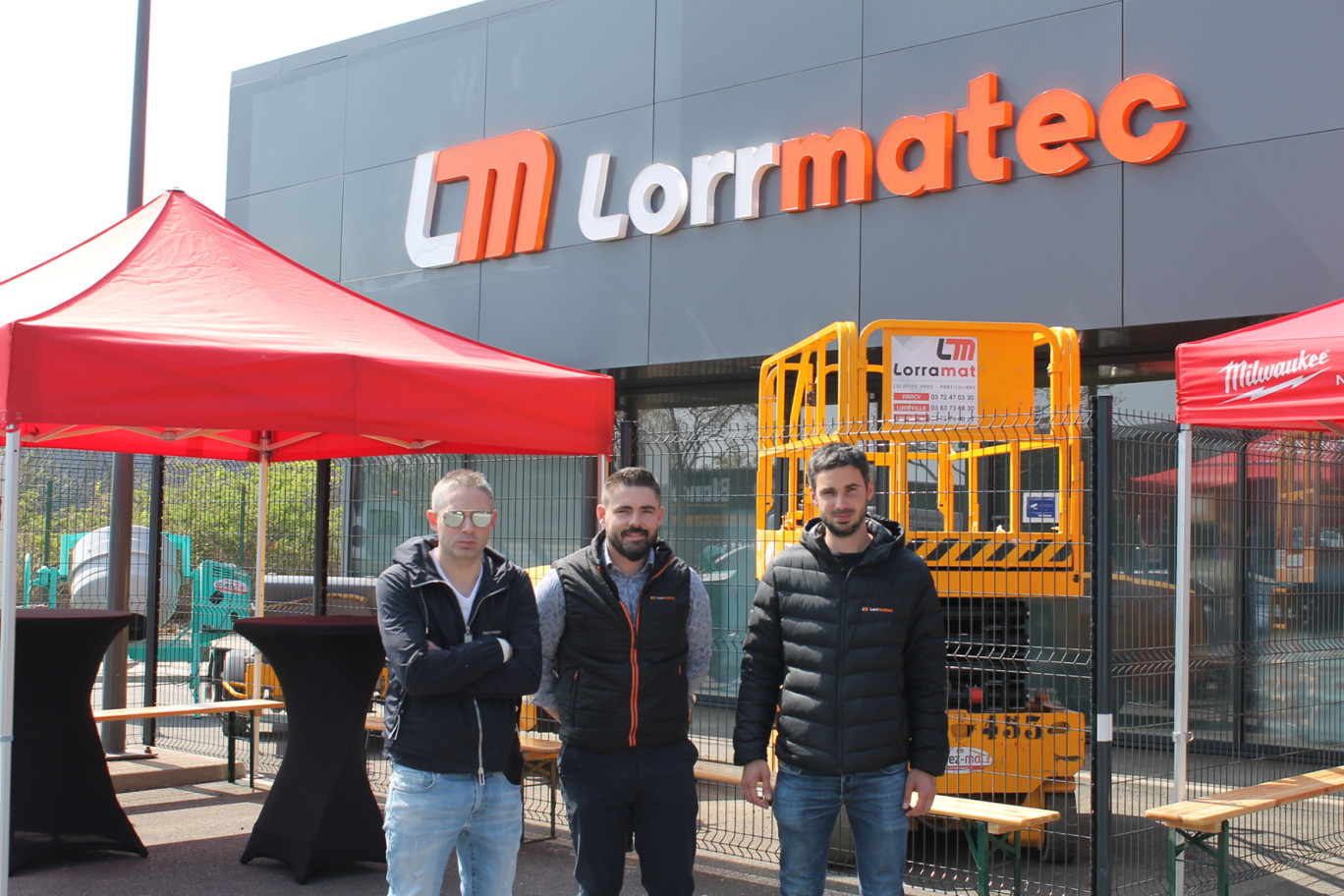Yannick Michelix directeur de Lorrmatec, entouré de Franck et Lucas Prestini, viennent d’ouvrir leur nouvelle agence rue Marcel Brot à Nancy.