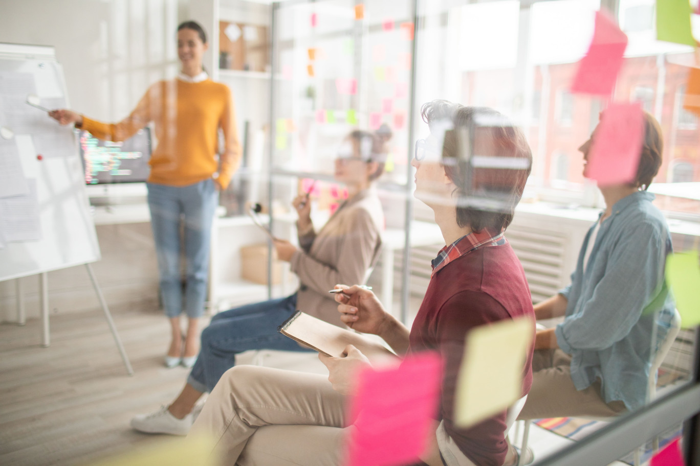 Le FNE-Formation accompagne les entreprises proposant des actions de formation contribuant au développement des compétences de leurs salariés.