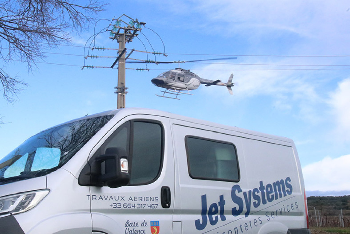(c) : Jet Systems Helicoptères Services 