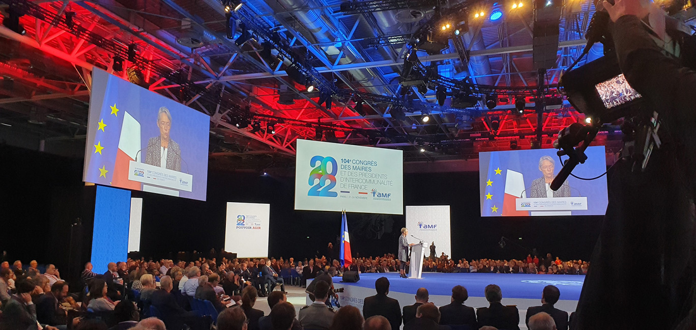 © : Anne Daubrée, La Première ministre, Élisabeth Borne, a joué la carte du dialogue avec les maires de France, lors du congrès de l’AMF.