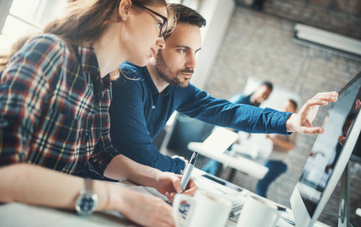 Le VIE consiste à confier une mission professionnelle à l'étranger à un jeune diplômé âgé de 18 à 28 ans (non révolus), pour une période de 6 à 24 mois.