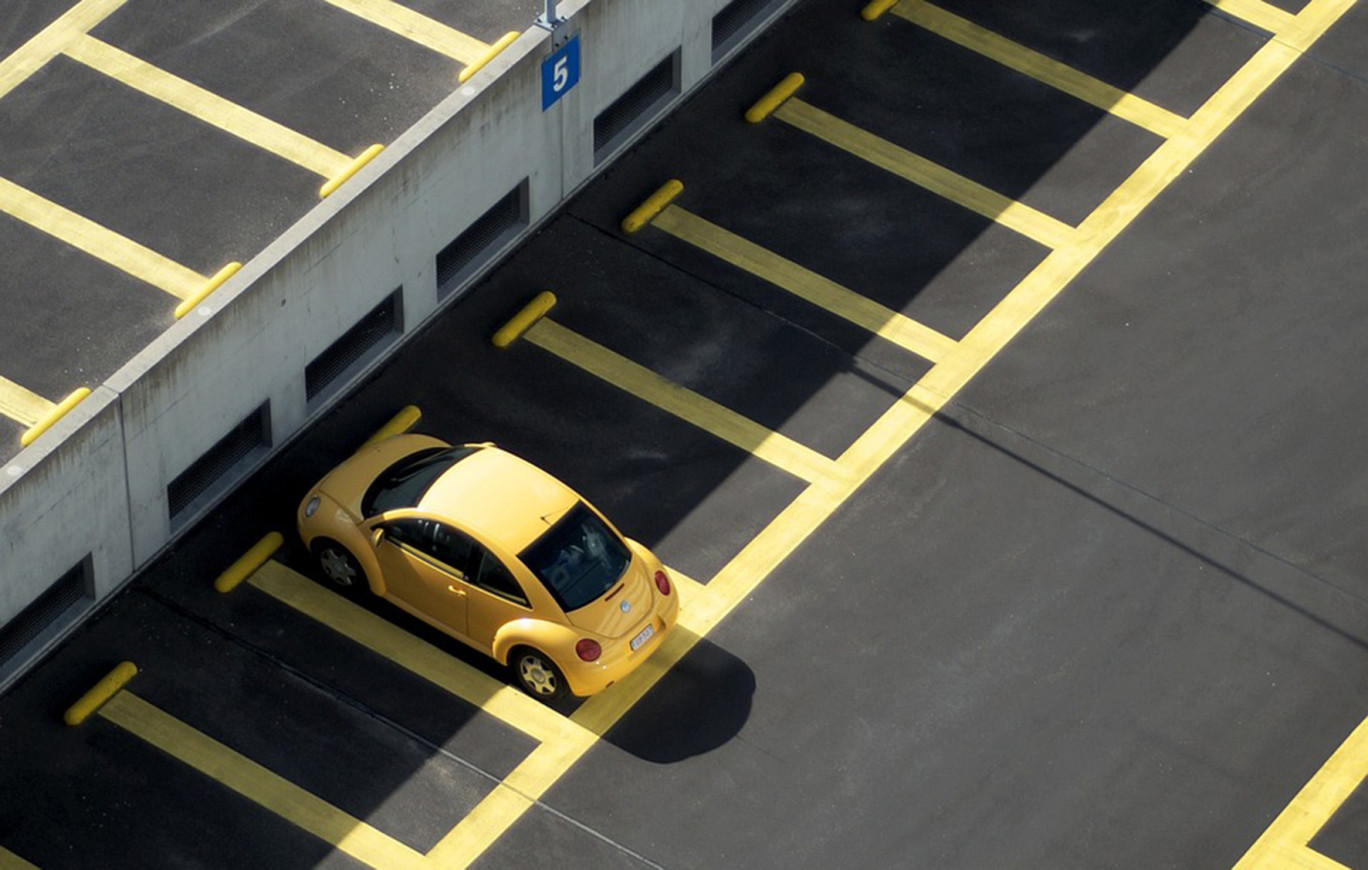 Depuis ce 1er juillet 2023, la création d’ombrières au-dessus des parkings est une obligation.