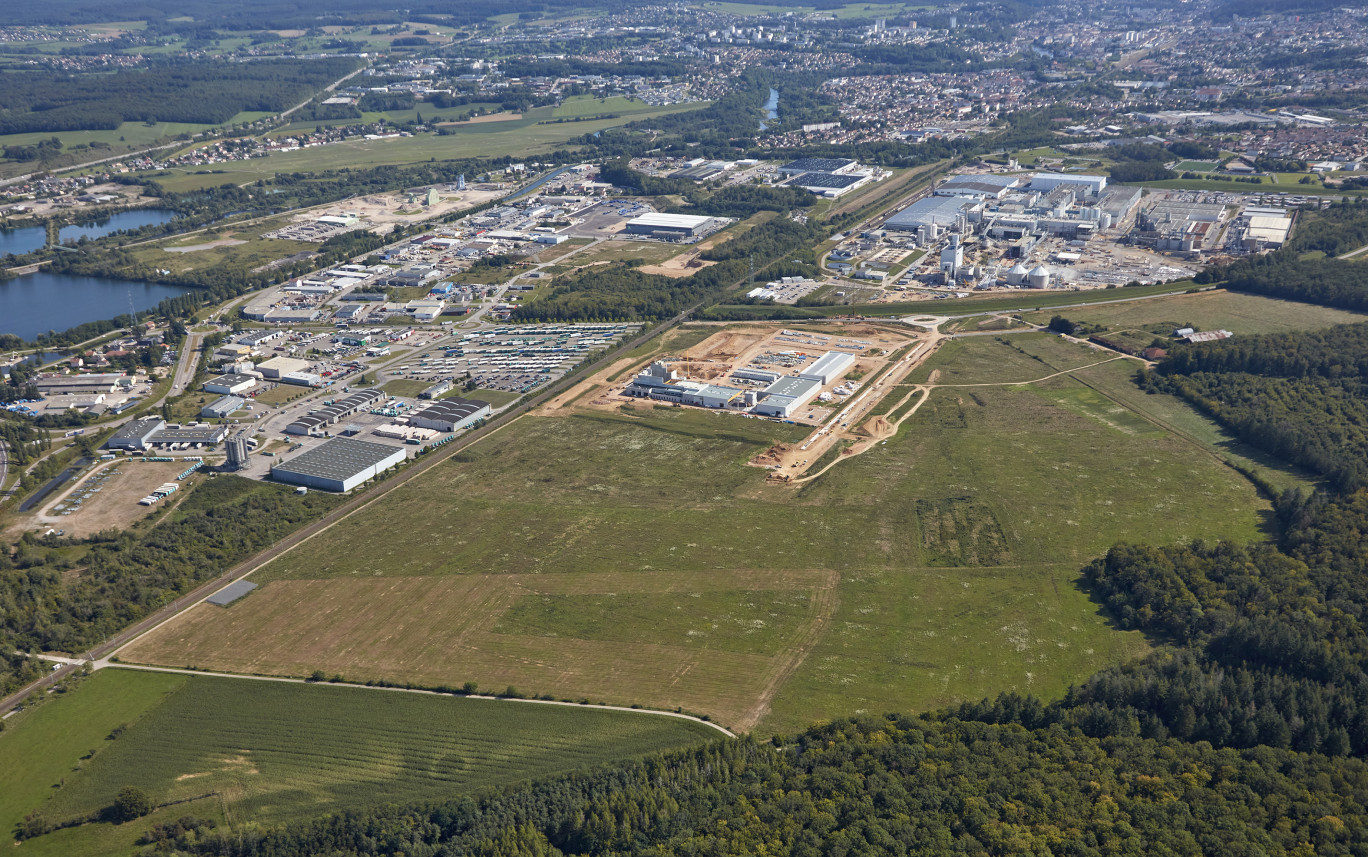© Communauté d’agglomération d’Épinal/Europe vue du ciel. Situé à proximité d’Épinal, la Green Valley de Golbey et l’Écoparc adjacent de Chavelot, s’affichent comme l’exemple à suivre en matière d’Écologie industrielle et territoriale.
