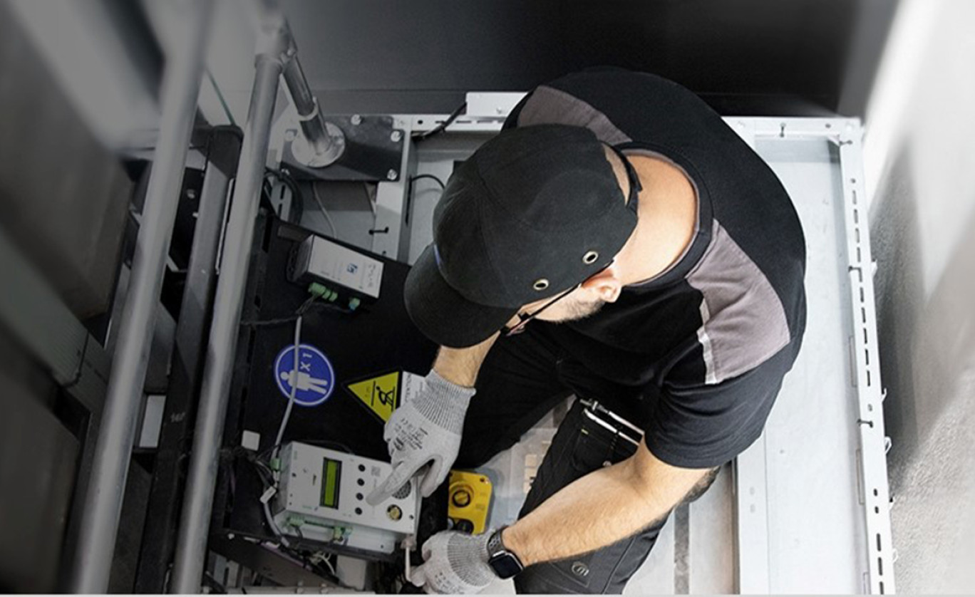 © Fédération des ascenseurs. Un millier de techniciens ascensoriste sont à recruter cette année ! Histoire de faire découvrir le métier, la Fédération des ascenseurs et le lycée Alfred Mézières de Longwy organisent une JPO le samedi 1er mars.