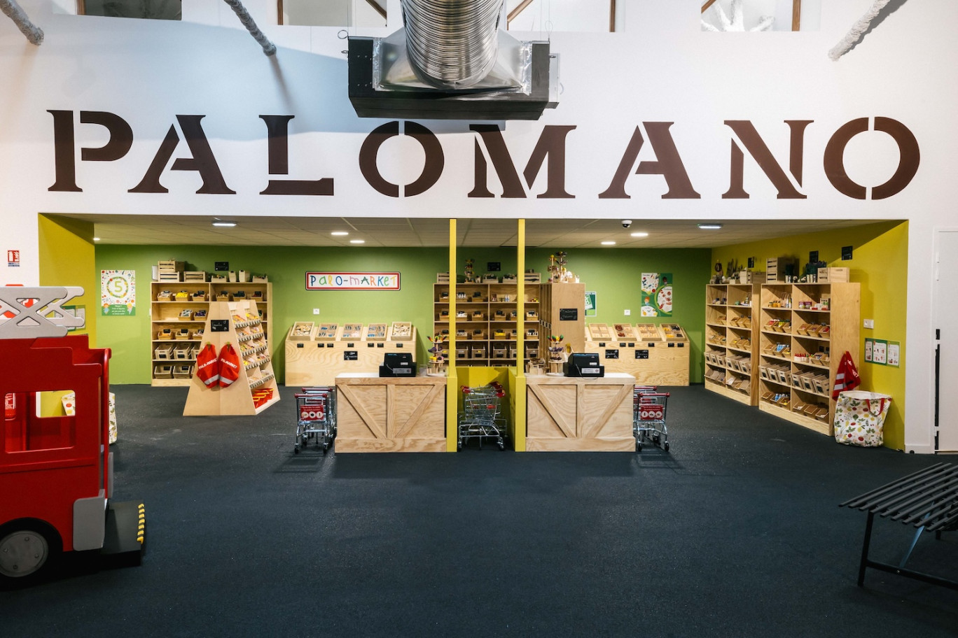 © Palomano