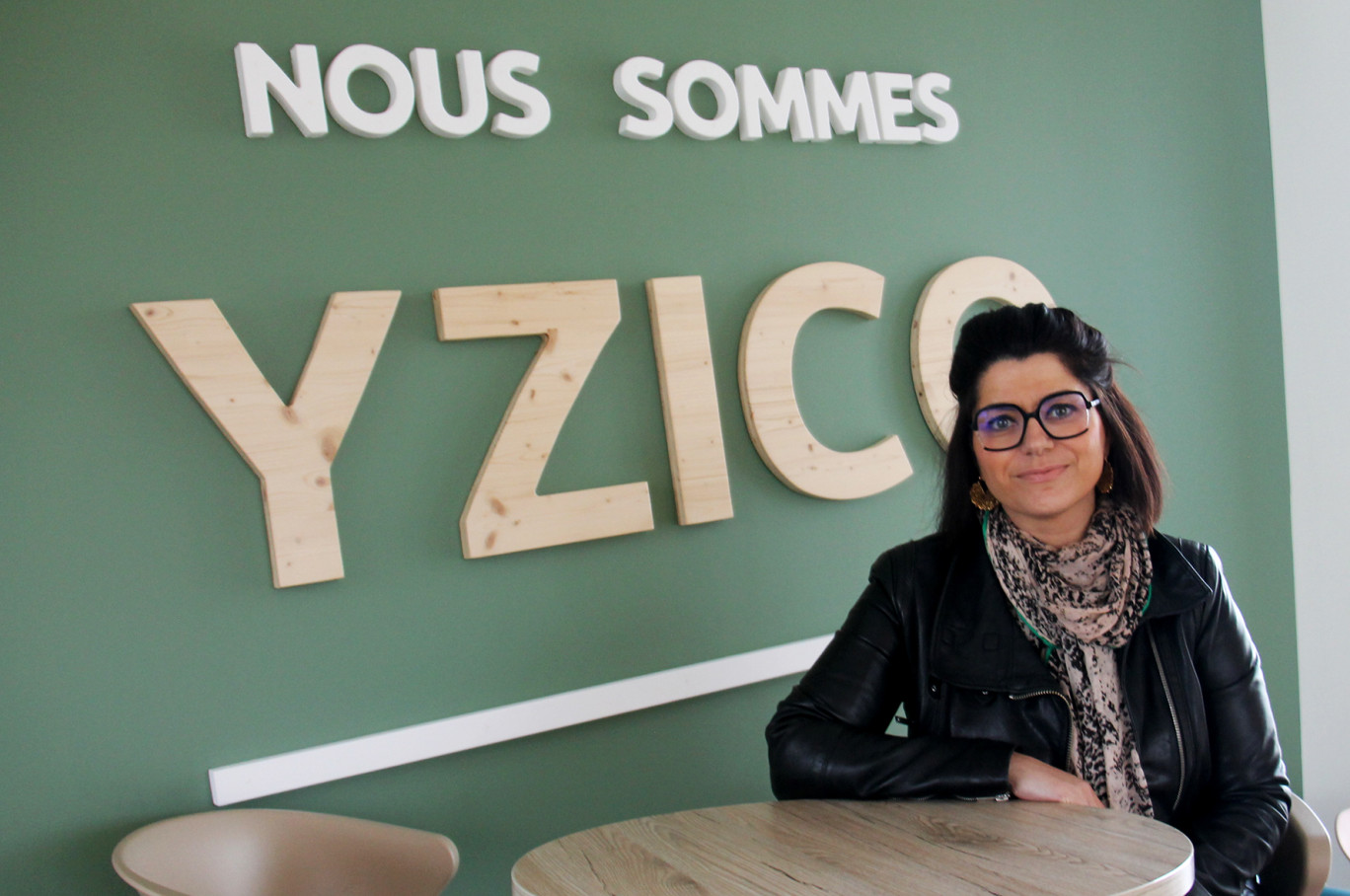 © Emmanuel Varrier. Anne-Sophie Fernandes Cruz, responsable communication et marketing du groupe Yzico, vient d’être distinguée Personnalité Marketing de l’année à l’occasion de la 15e édition des Trophée Marketing Communication de la profession comptable.