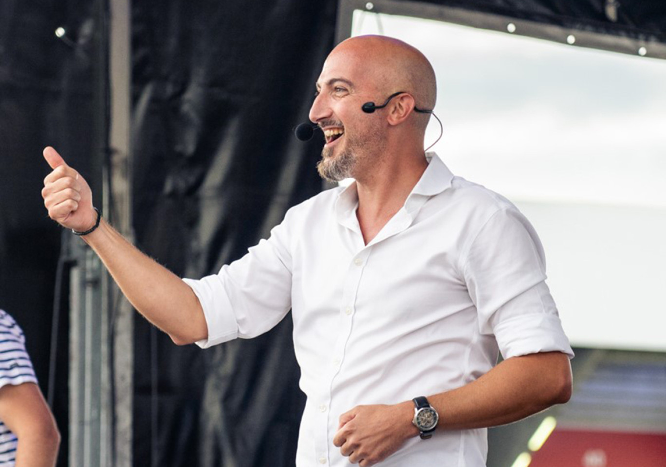 ©Happiness-FM. Franck Mansuy, le pilote d’Happiness-FM voit dans la future semaine nationale de juin sur la QVCT, l’occasion de faire, de nouveau, prendre conscience de son importance au sein des entreprises.
