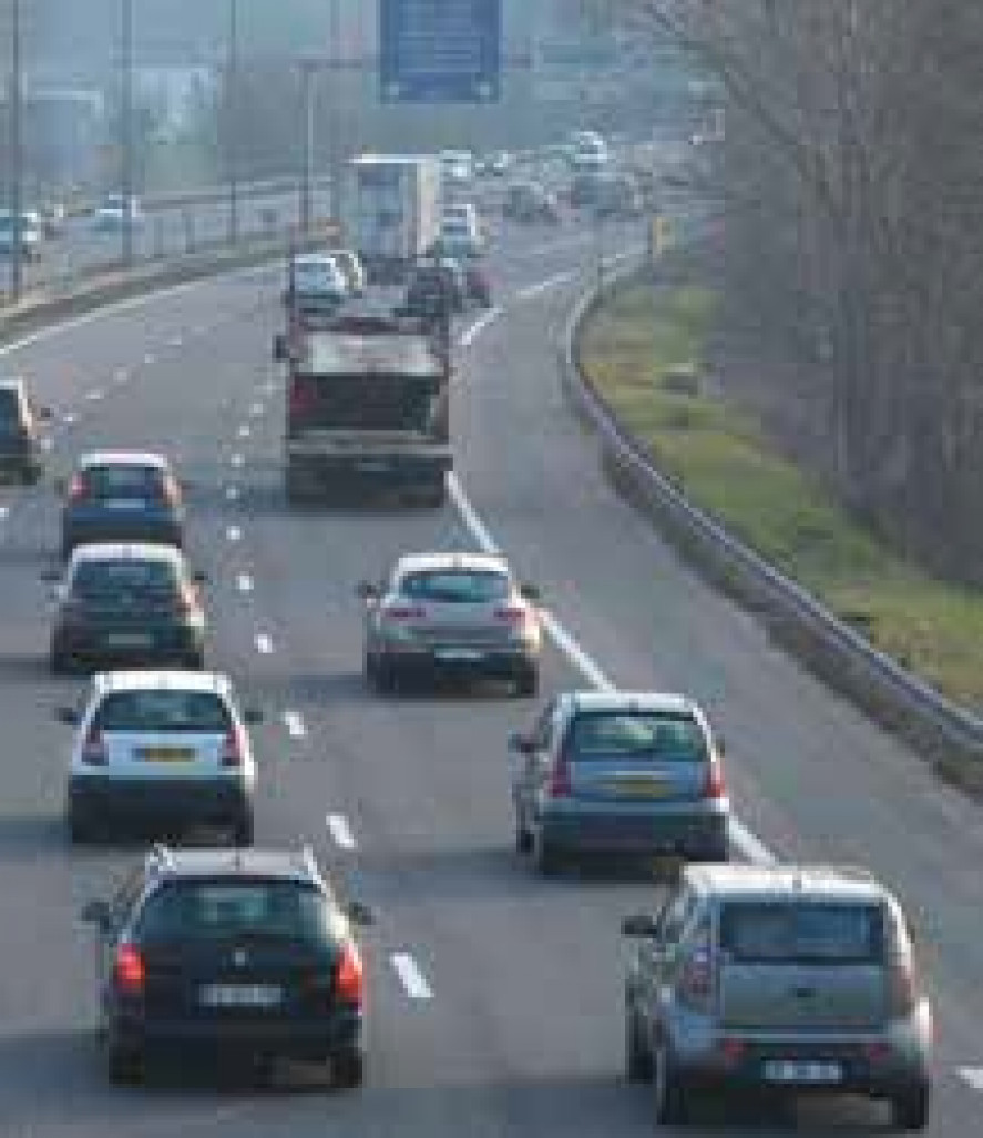 Les autoroutes sont en ligne de mire de la Cour des Comptes et d’un rapport parlementaire.