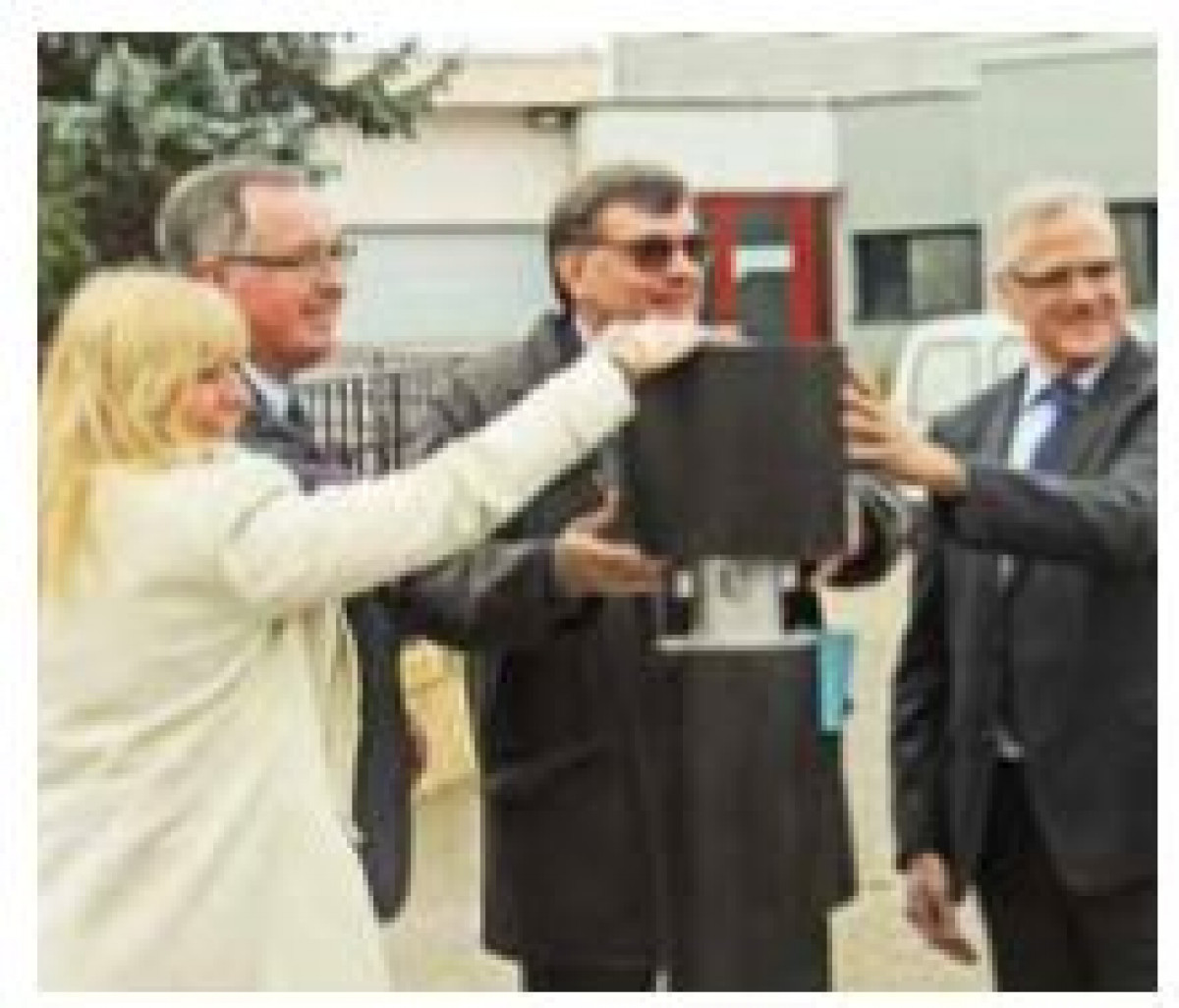 La pose symbolique du premier tuyau du réseau de chaleur biogaz mussipontain s’est déroulée le 11 avril.
