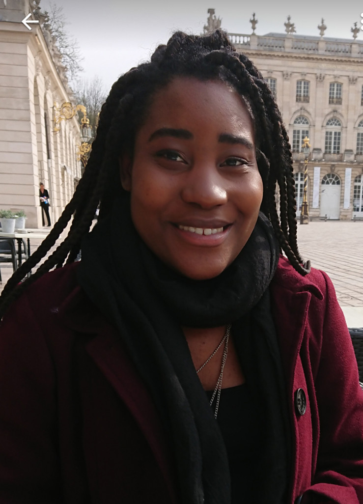 Hélène Goma, traductrice free-lance à seulement 23 ans.