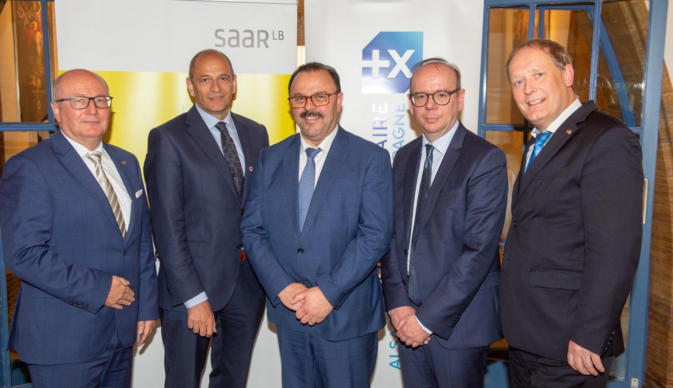 Les dirigeants de la BPALC et de la SaarLB viennent de signer un partenariat dont l’objectif principal est d’accompagner le développement des entreprises aussi bien en France qu’en Allemagne.