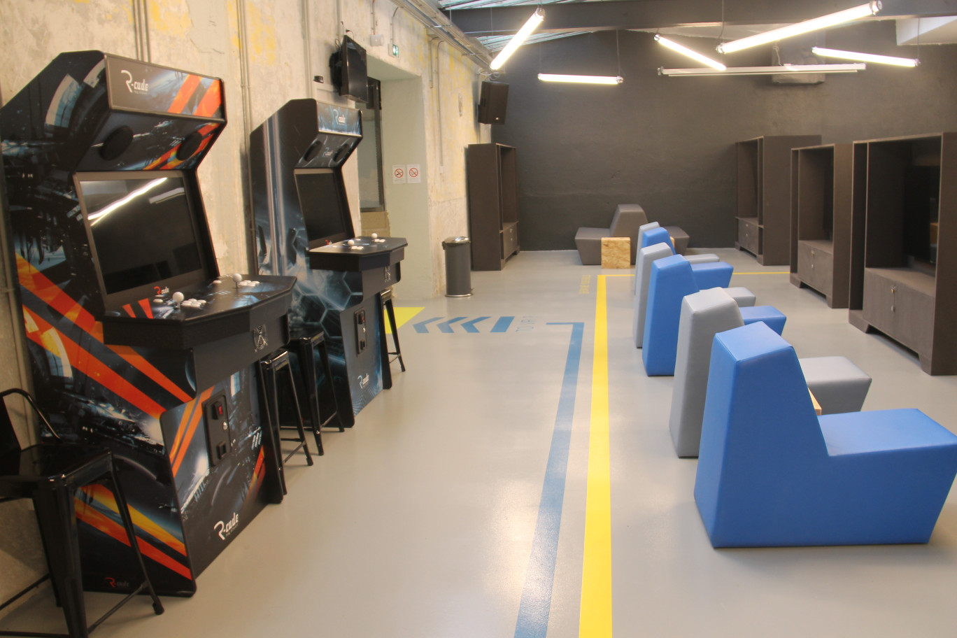 Dans un espace de près de 500 m², The Hall of Gamers propose une immersion totale dans l’univers du jeu vidéo en plein cœur de Nancy.