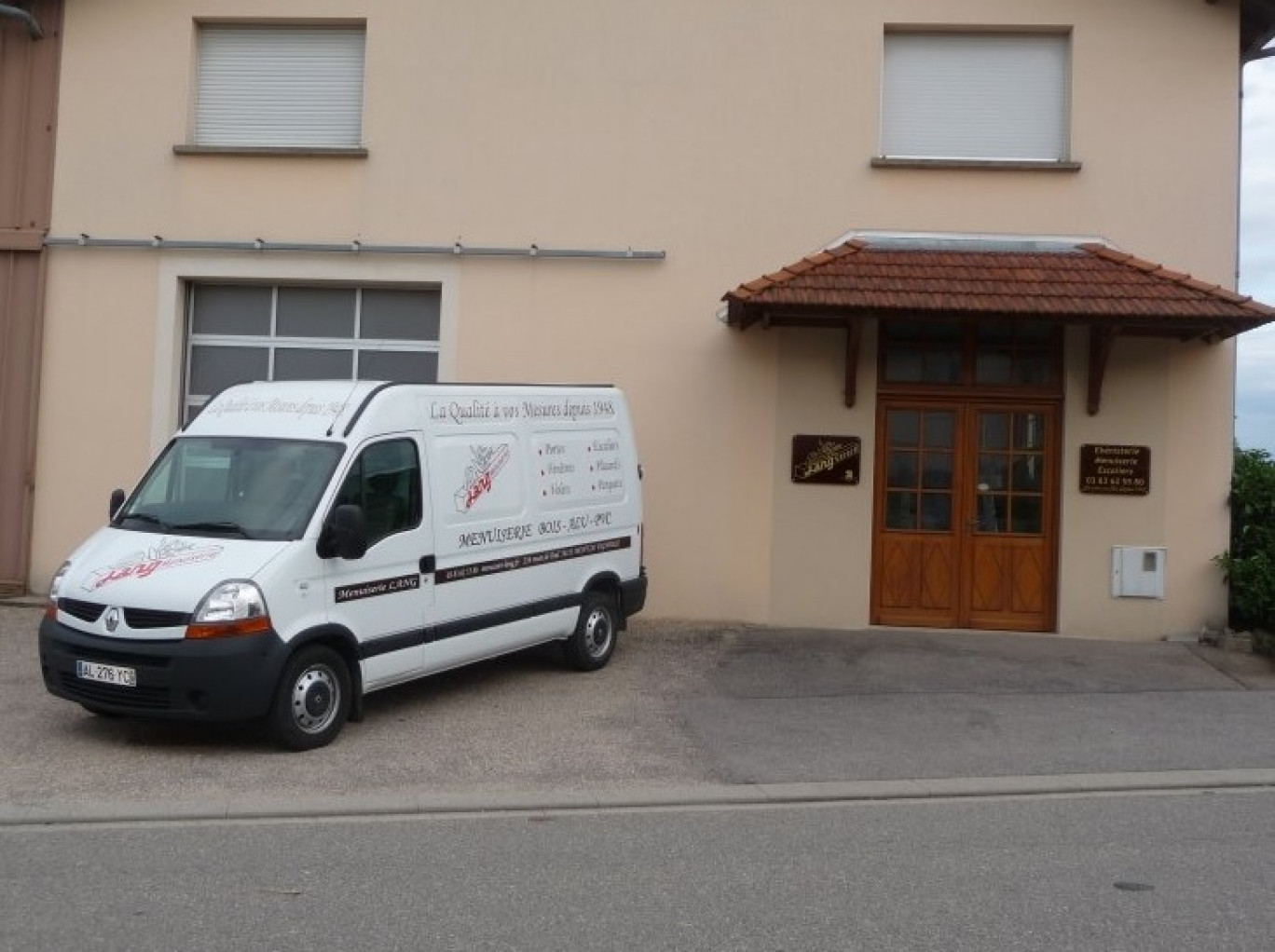 Menuiserie Lang existe depuis 71 ans dans la commune de Mont-le-vignoble. 