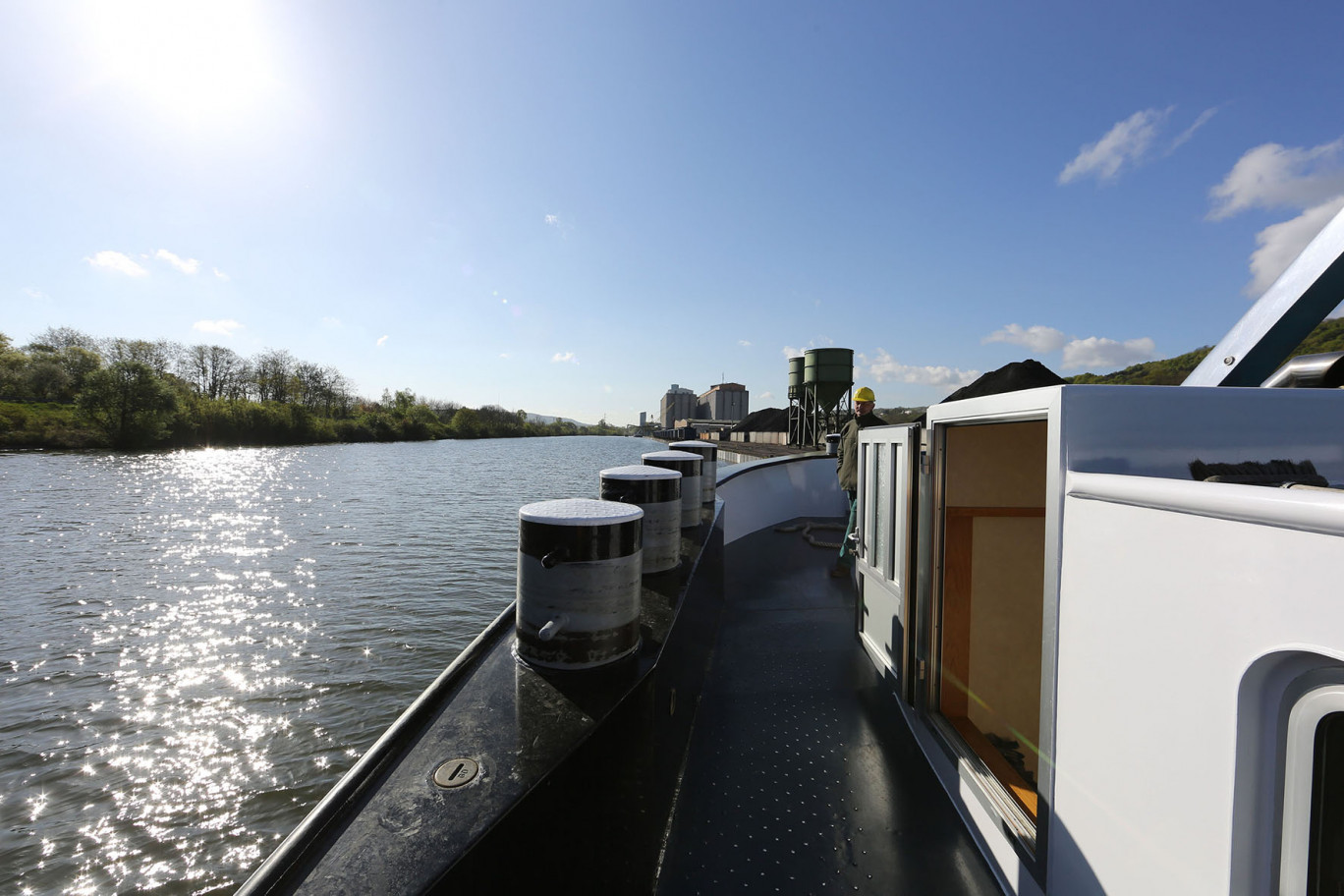La Moselle canalisée, avec ses neufs ports publics et deux ports privés, s’affiche comme un nouvel outil de développement et d’attractivité de la région.