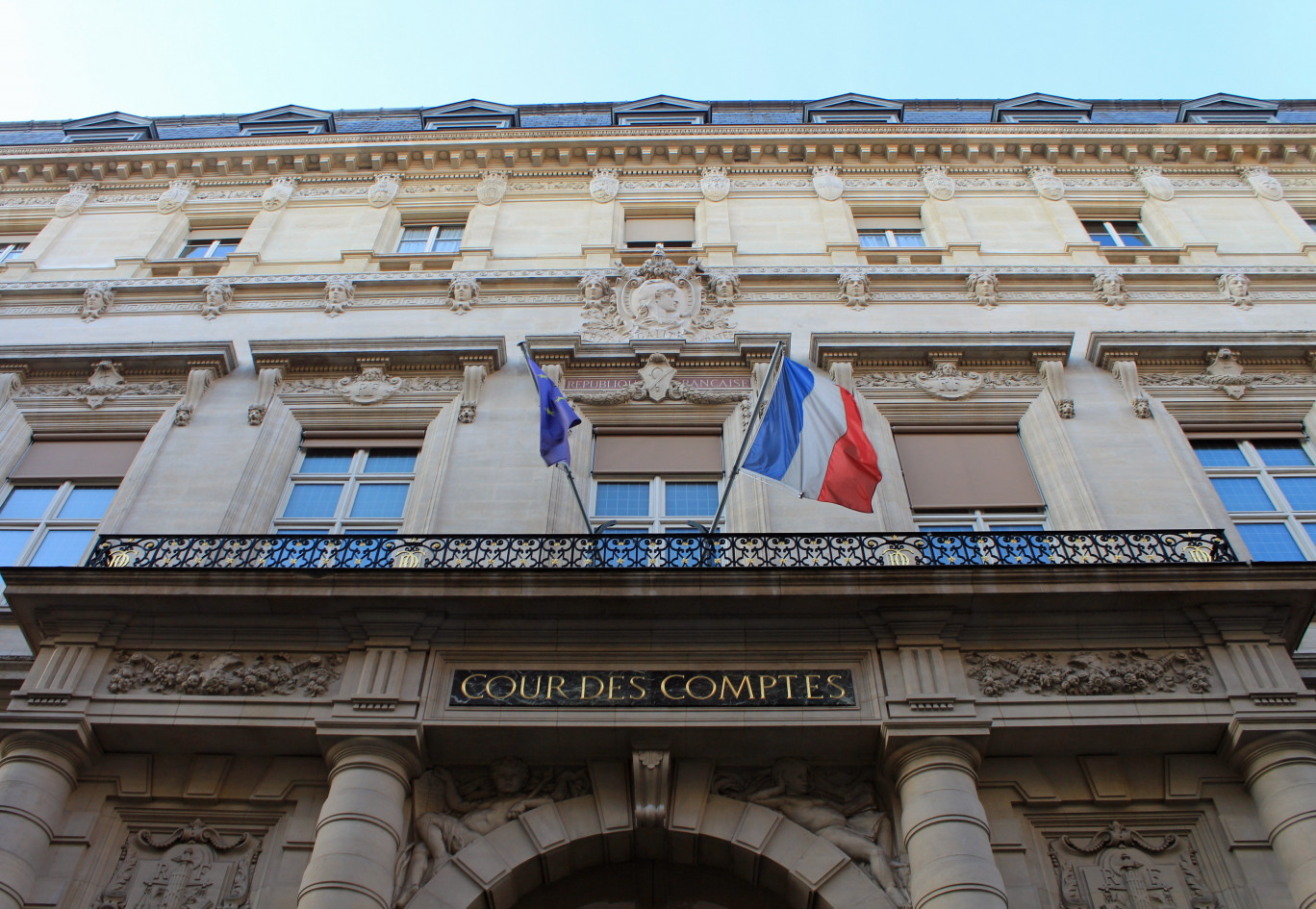 La Cour des comptes a publié début juillet son rapport sur la situation financière et la gestion des collectivités territoriales en 2019.